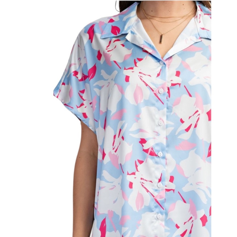 WATERCOLOR GARDEN FLORAL PRINT TOP
( Sky Blue ) - Picture 4 of 7
